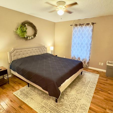 Peaceful Townhouse Near Lake Guntersville Exteriör bild